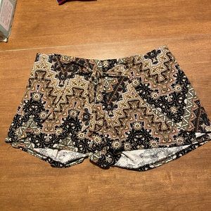 Ultra Flirt Short Tie Shorts